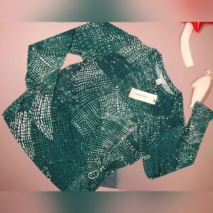 New Calvin Klein beautiful blouse top Women L